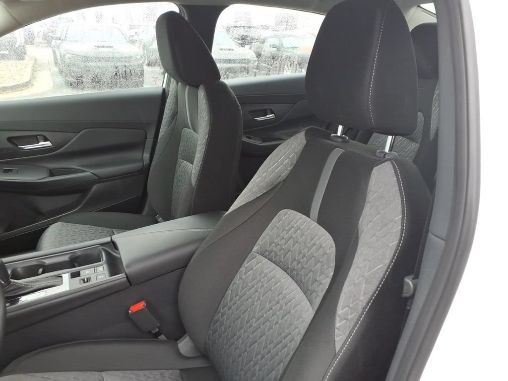 New 2026 Nissan Sentra SV w/ SV Convenience Package FWD image 15