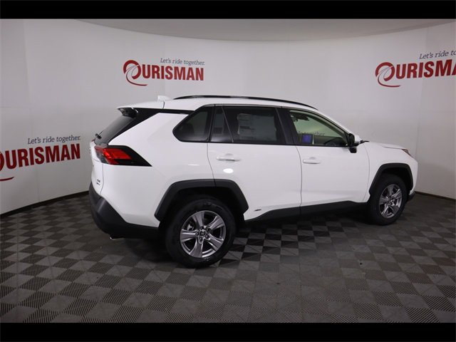 Used 2025 Toyota RAV4 XLE w/ Convenience Package image 10