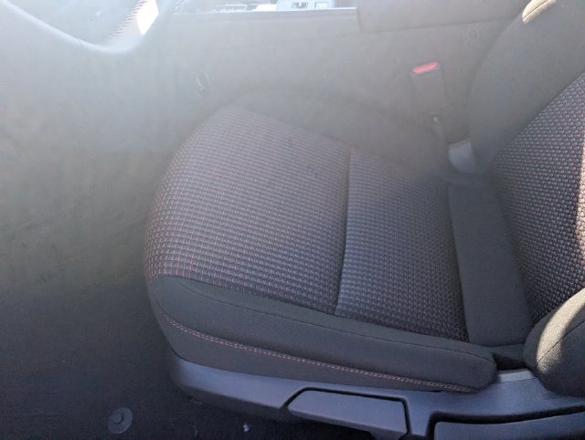 New 2027 Nissan Sentra SR w/ Floor Mat Package FWD image 18