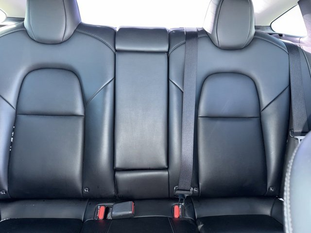 Used 2019 Tesla Model 3 Standard Range image 21