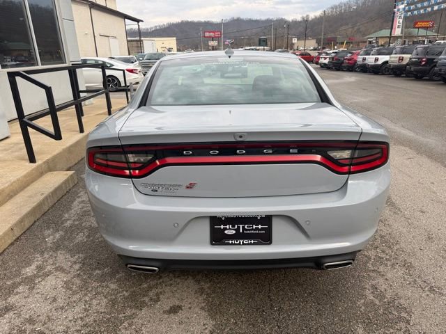 Used 2022 Dodge Charger SXT image 4