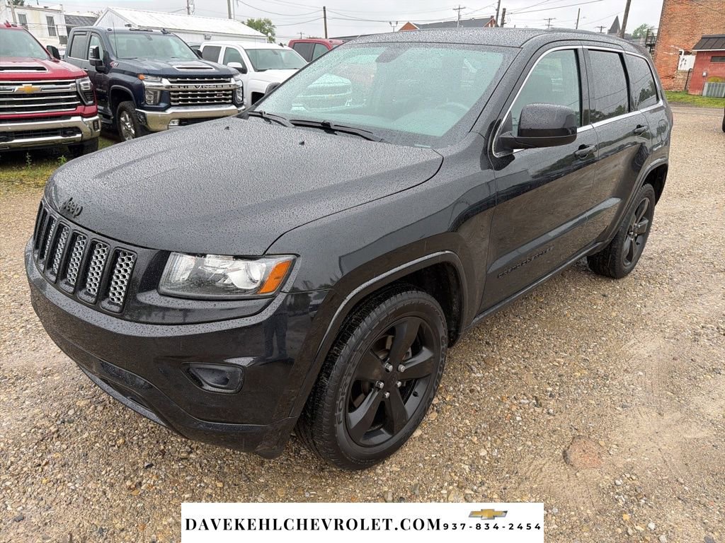 Used 2015 Jeep Grand Cherokee Altitude AWD/4WD image 1