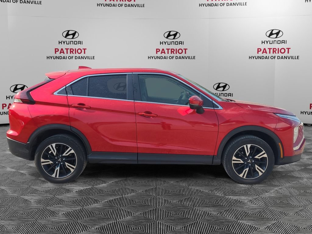 Used 2024 Mitsubishi Eclipse Cross SE AWD/4WD image 2