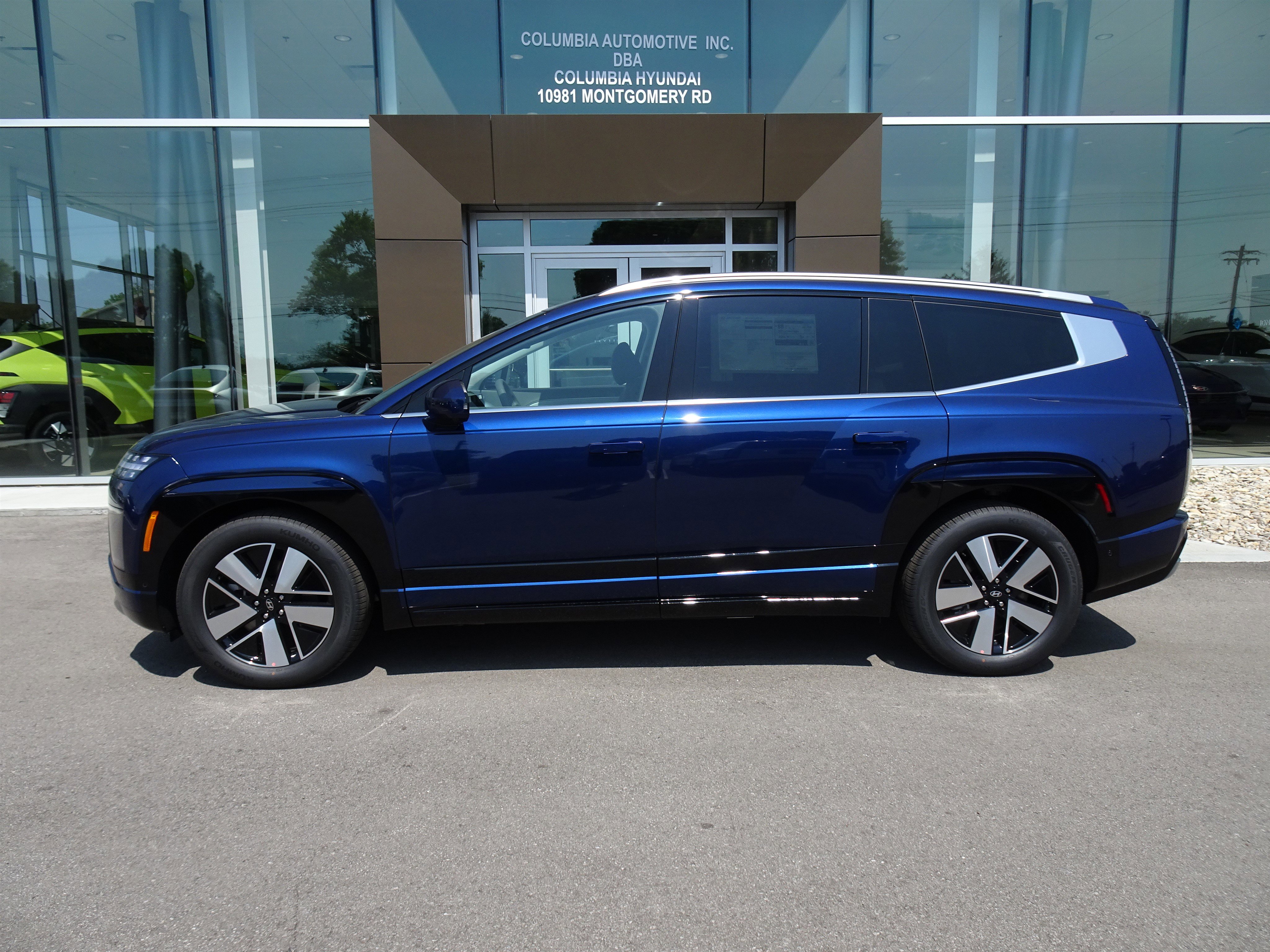 New 2026 Hyundai Ioniq 9 SEL image 2