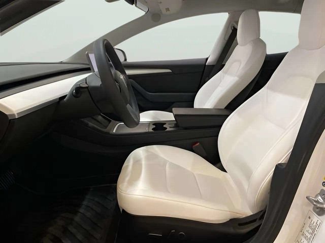 Used 2021 Tesla Model 3 Standard Range Plus RWD image 27