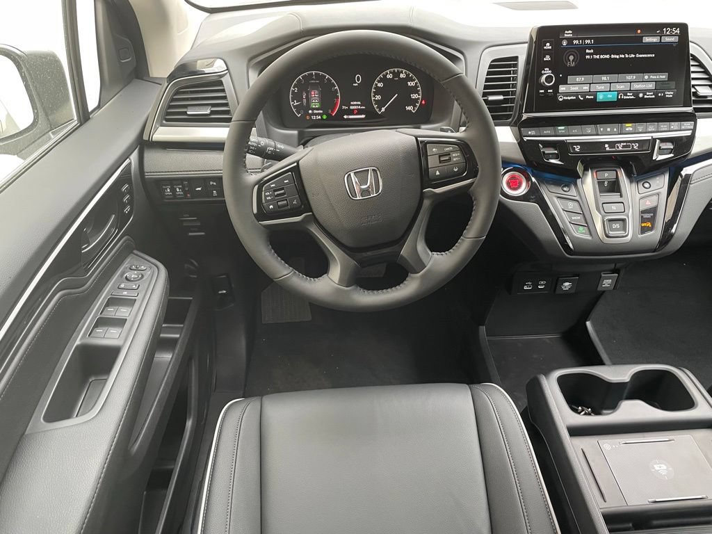 New 2026 Honda Odyssey Touring image 16