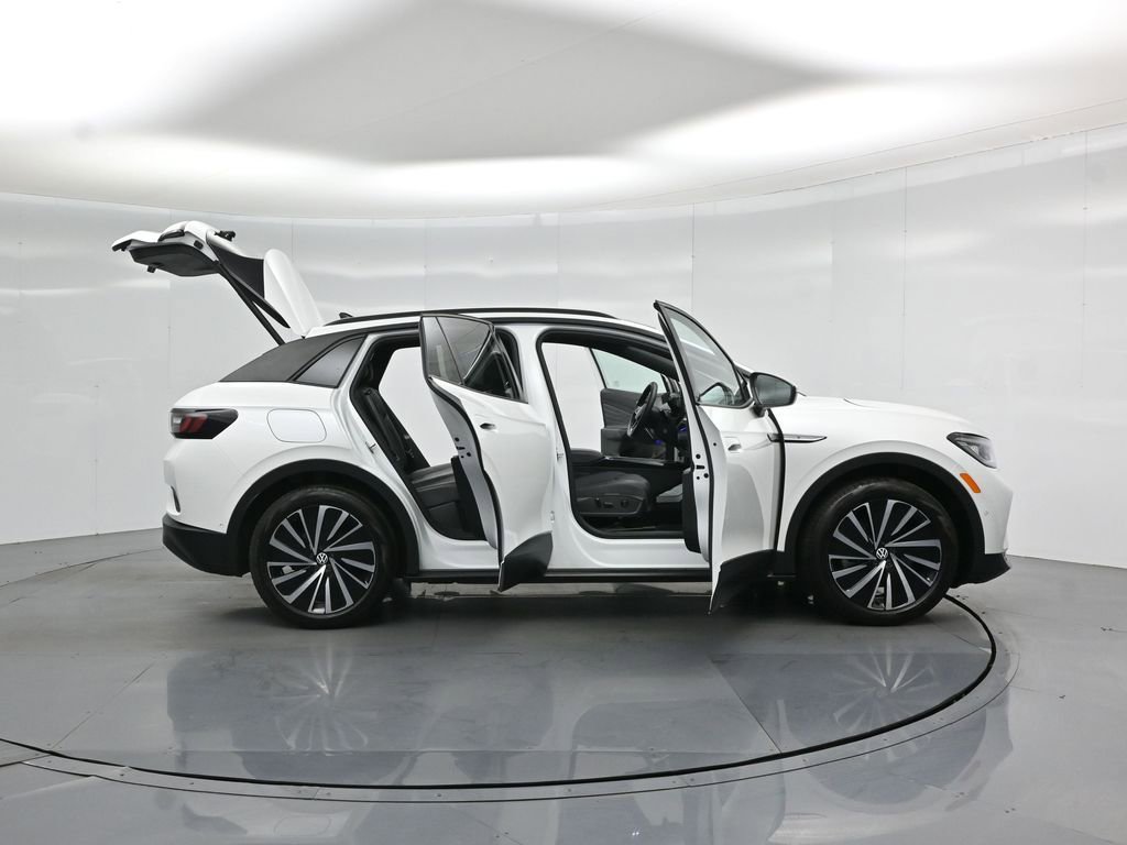 Used 2024 Volkswagen ID.4 S RWD image 4