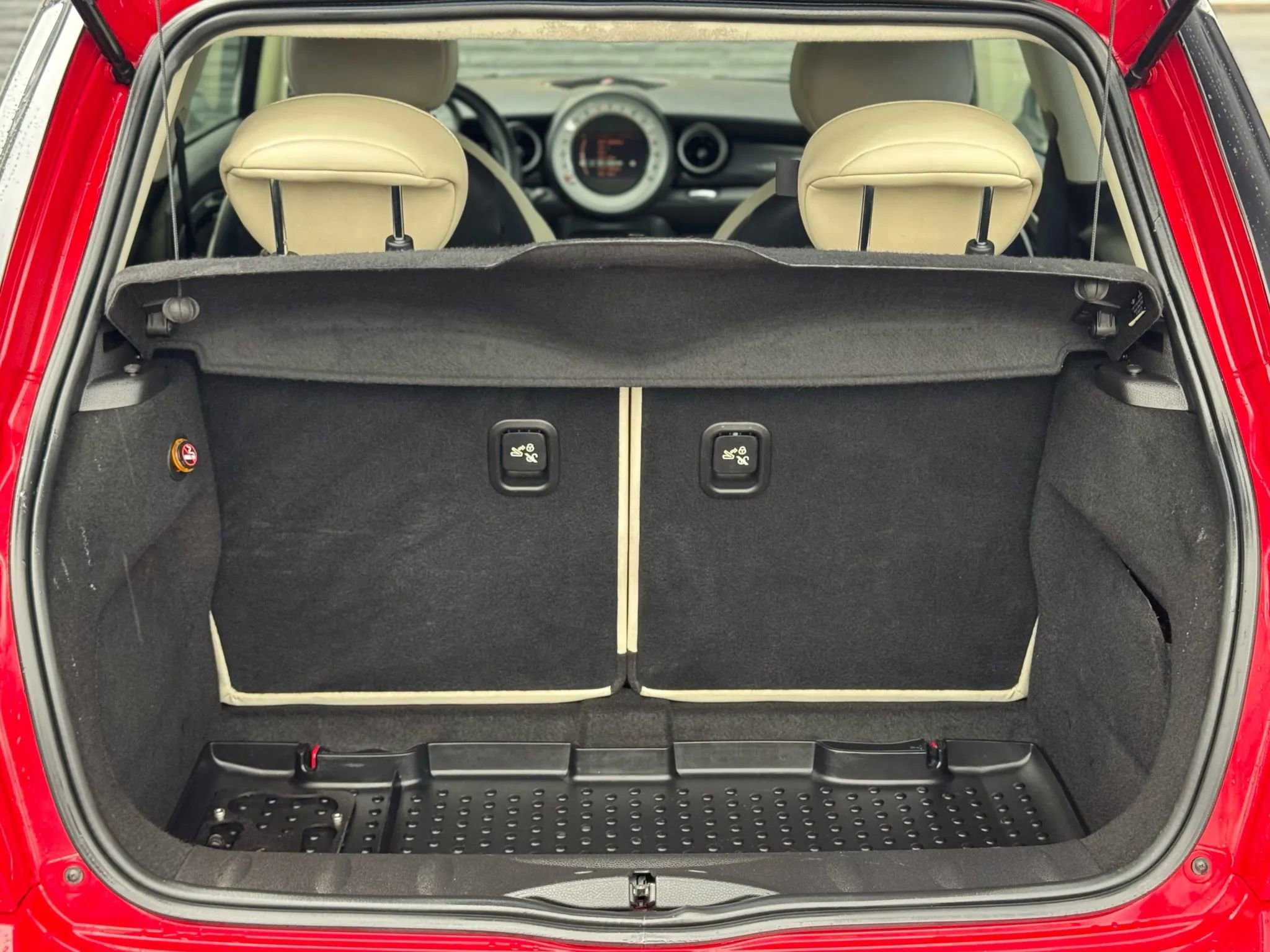 Used 2013 MINI Cooper S w/ Mini Connected Pkg image 16