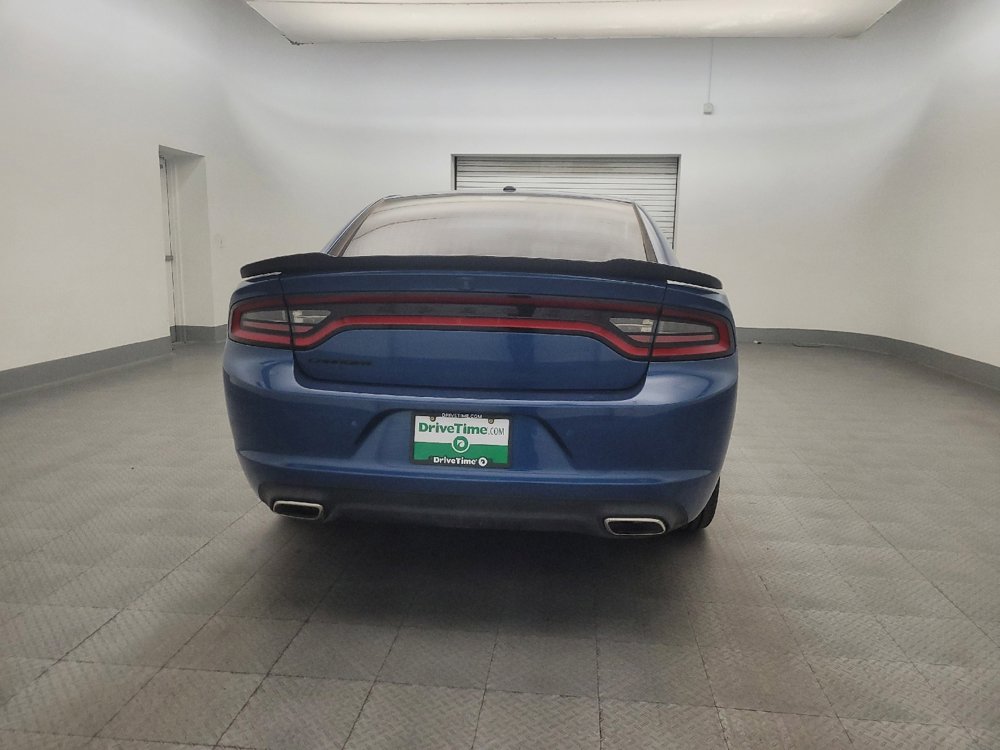 Used 2020 Dodge Charger SXT w/ Blacktop Package image 7