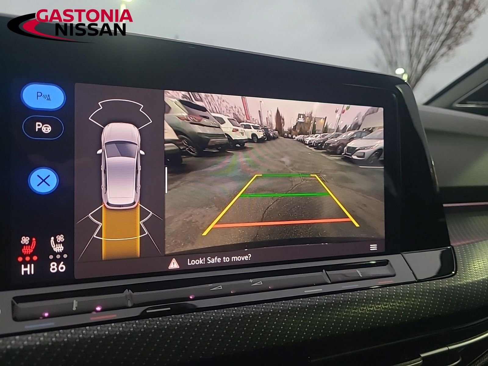 Used 2024 Volkswagen Golf R image 42