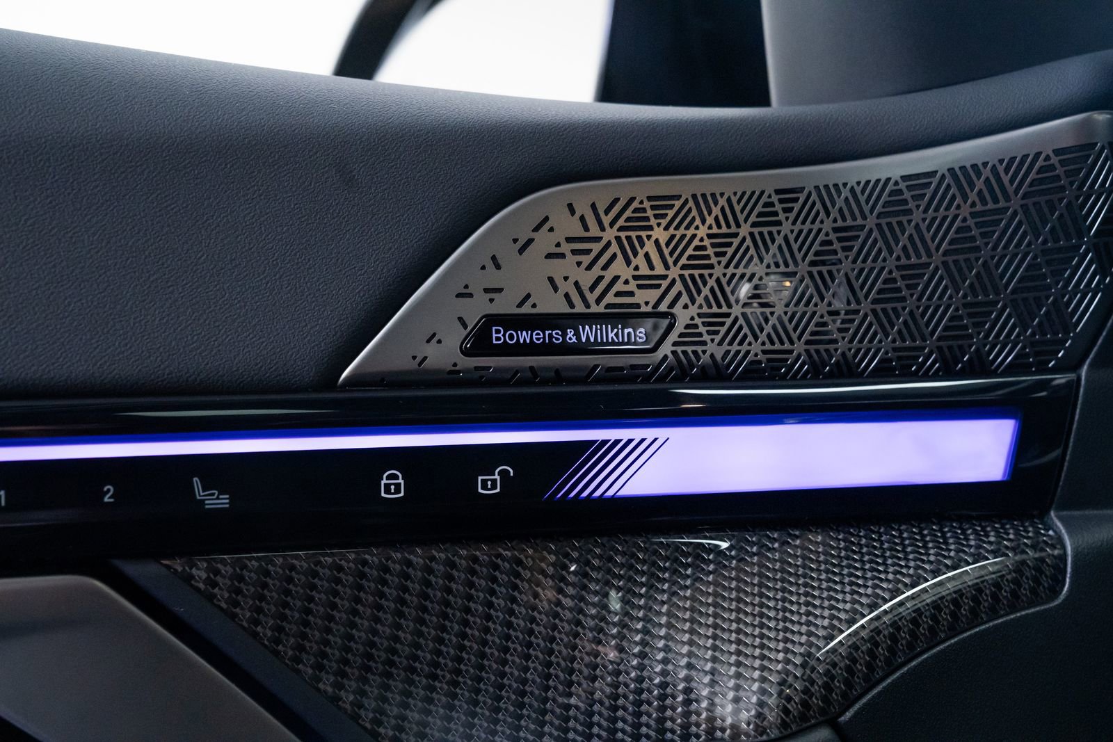 Used 2025 BMW M5 Touring image 17