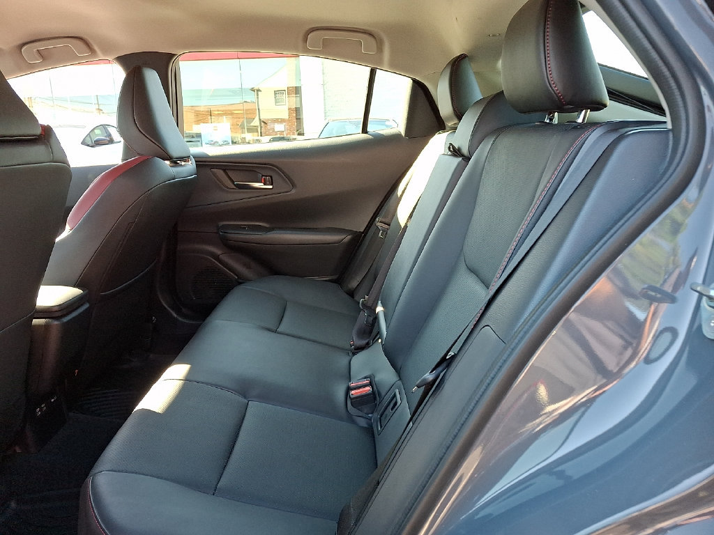 Certified 2026 Toyota Prius Plug-In Hybrid FWD image 10