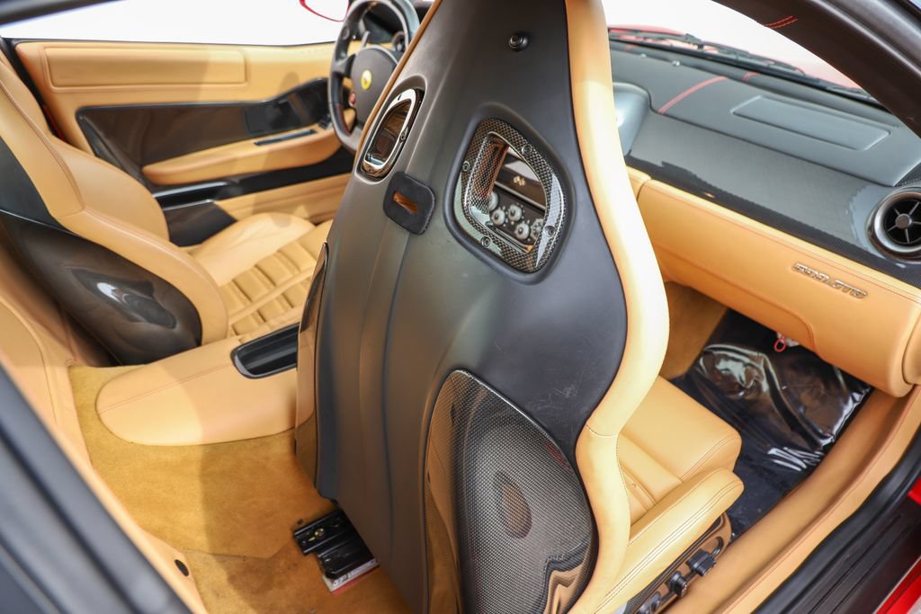 Used 2007 Ferrari 599 GTB Fiorano RWD image 36