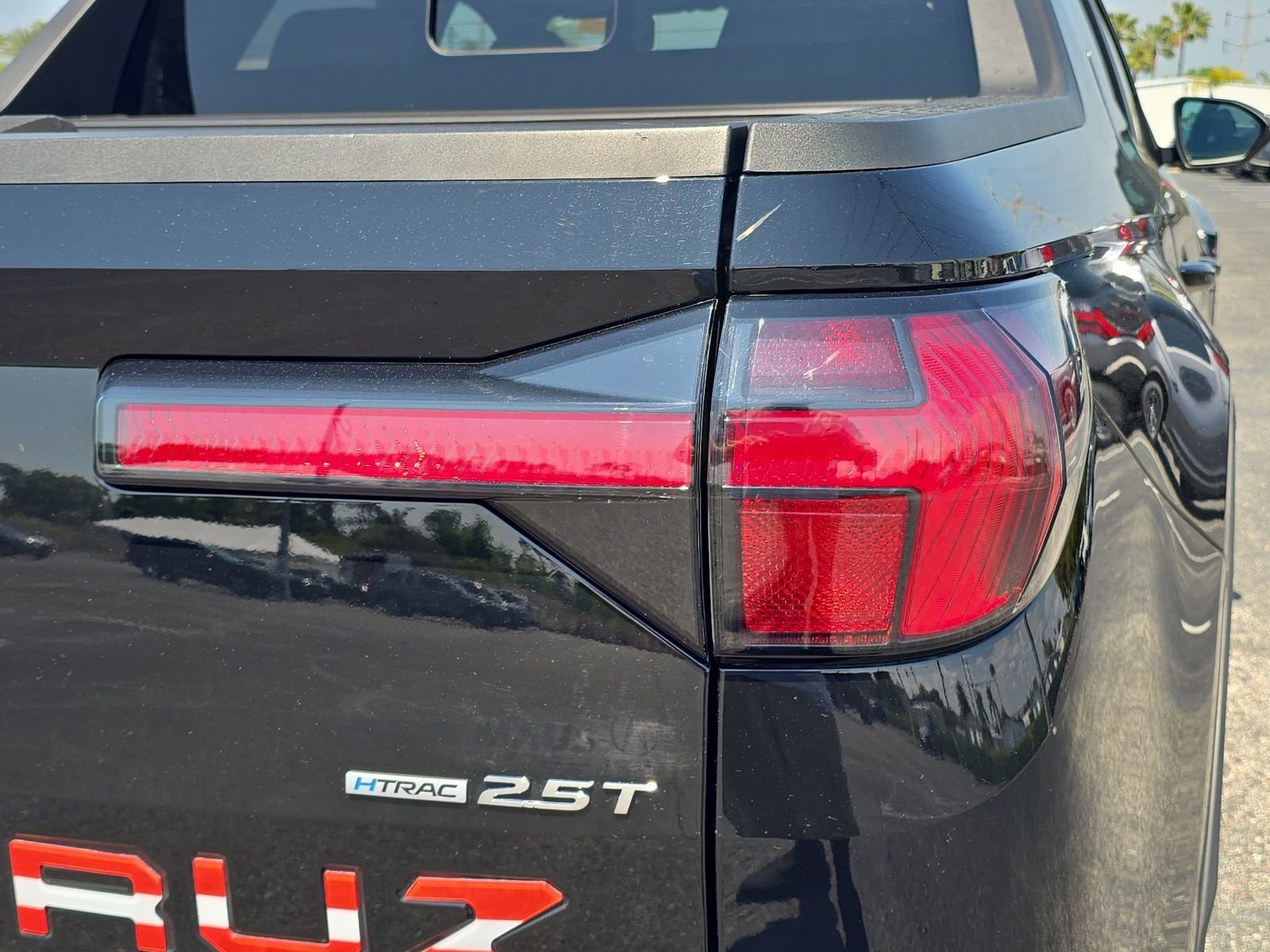 Used 2023 Hyundai Santa Cruz SEL Premium image 6