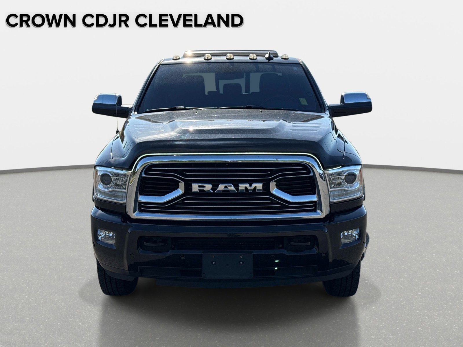 Used 2018 RAM 3500 Laramie Longhorn AWD/4WD image 9