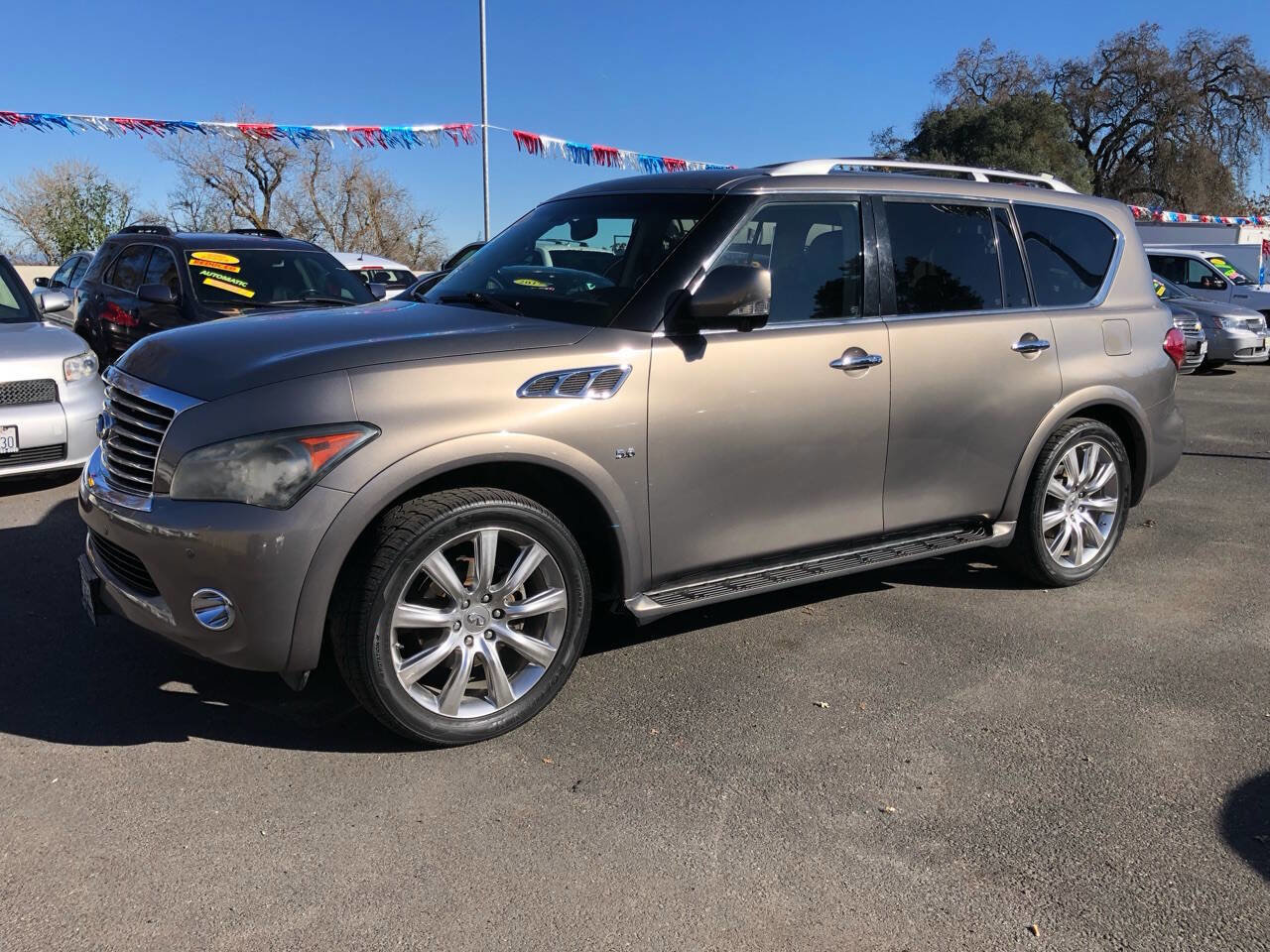 Used 2014 INFINITI QX80 4WD w/ Theater Package