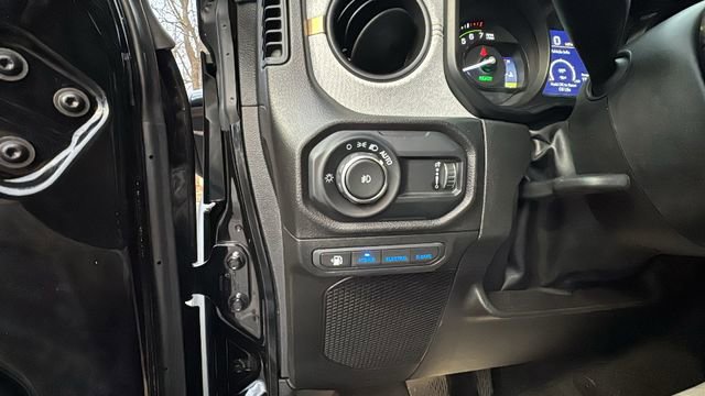 Used 2025 Jeep Wrangler Unlimited Sport S 4xe image 15