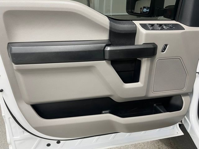 Used 2018 Ford F250 XL w/ Power Equipment Group AWD/4WD image 23