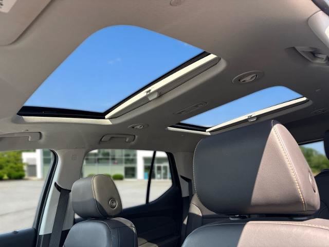 Used 2021 Chevrolet Traverse RS AWD/4WD image 17