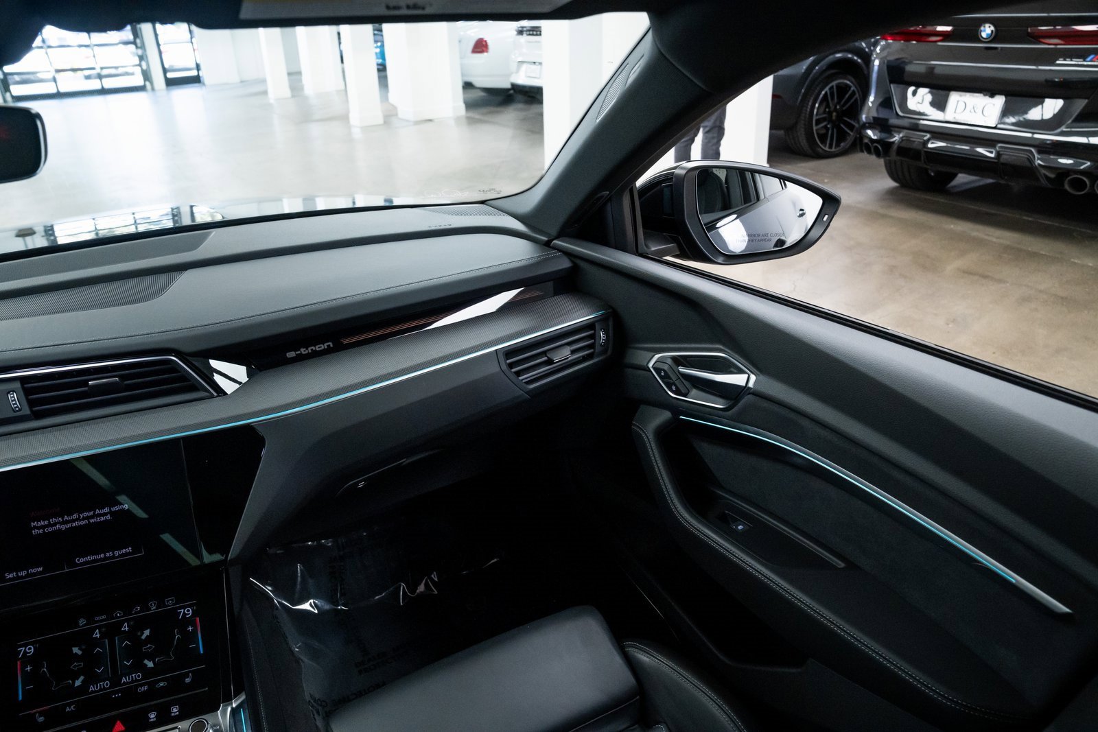 Used 2022 Audi e-tron S Prestige w/ Prestige Package image 11