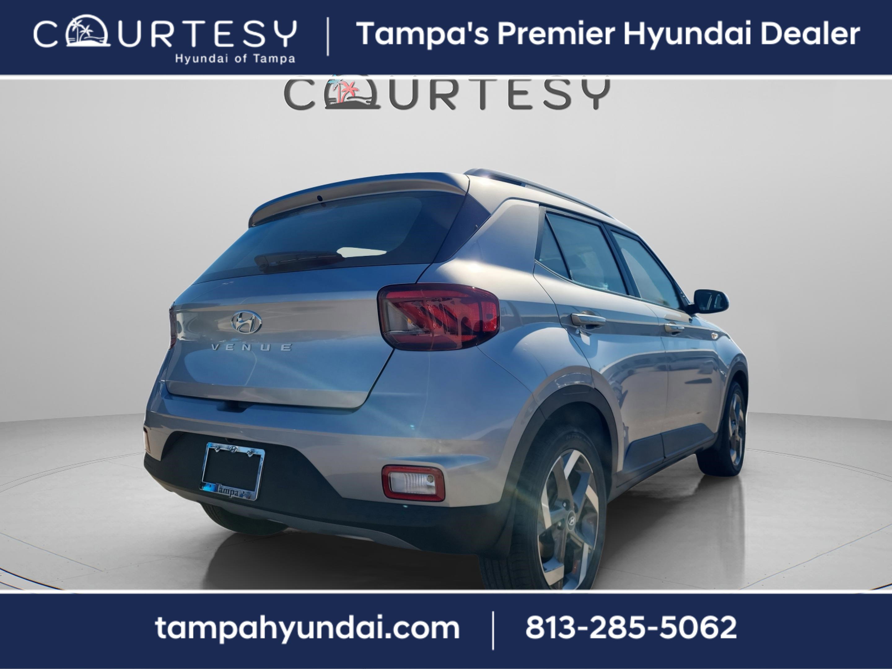 New 2026 Hyundai Venue SEL image 3