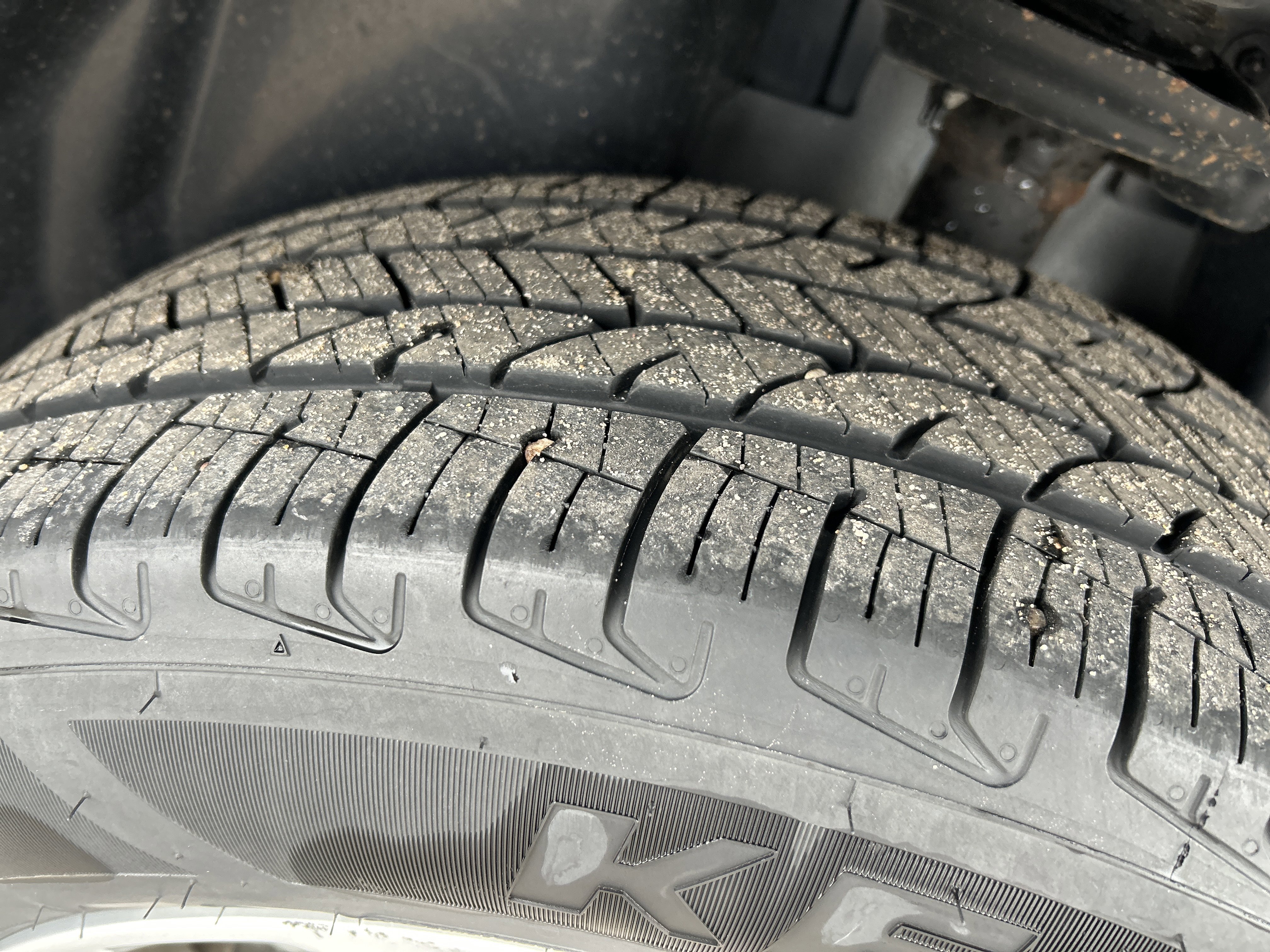 Used 2019 Jeep Compass Latitude w/ Cold Weather Group image 24