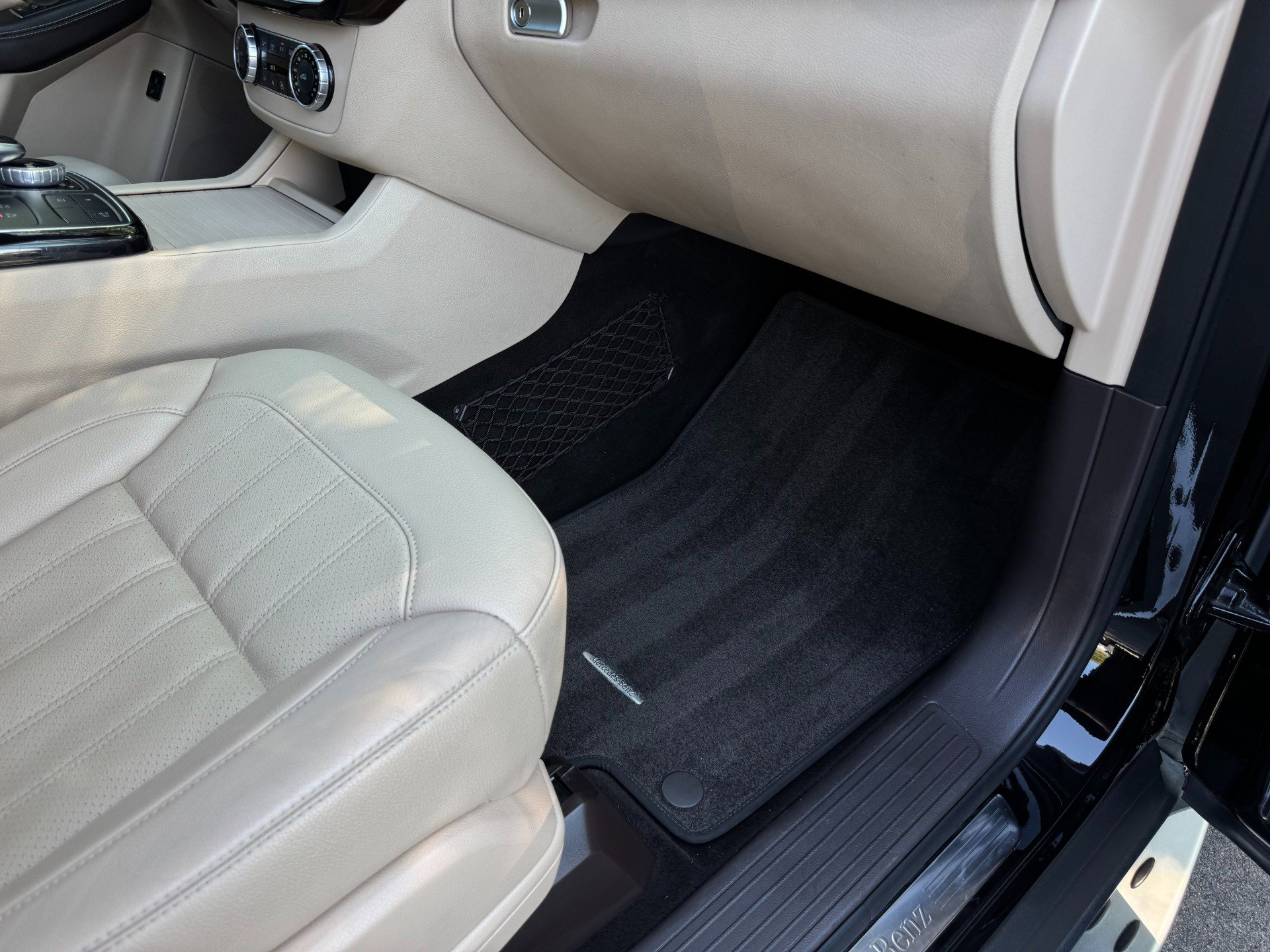 Used 2018 Mercedes-Benz GLE 350 4MATIC image 27