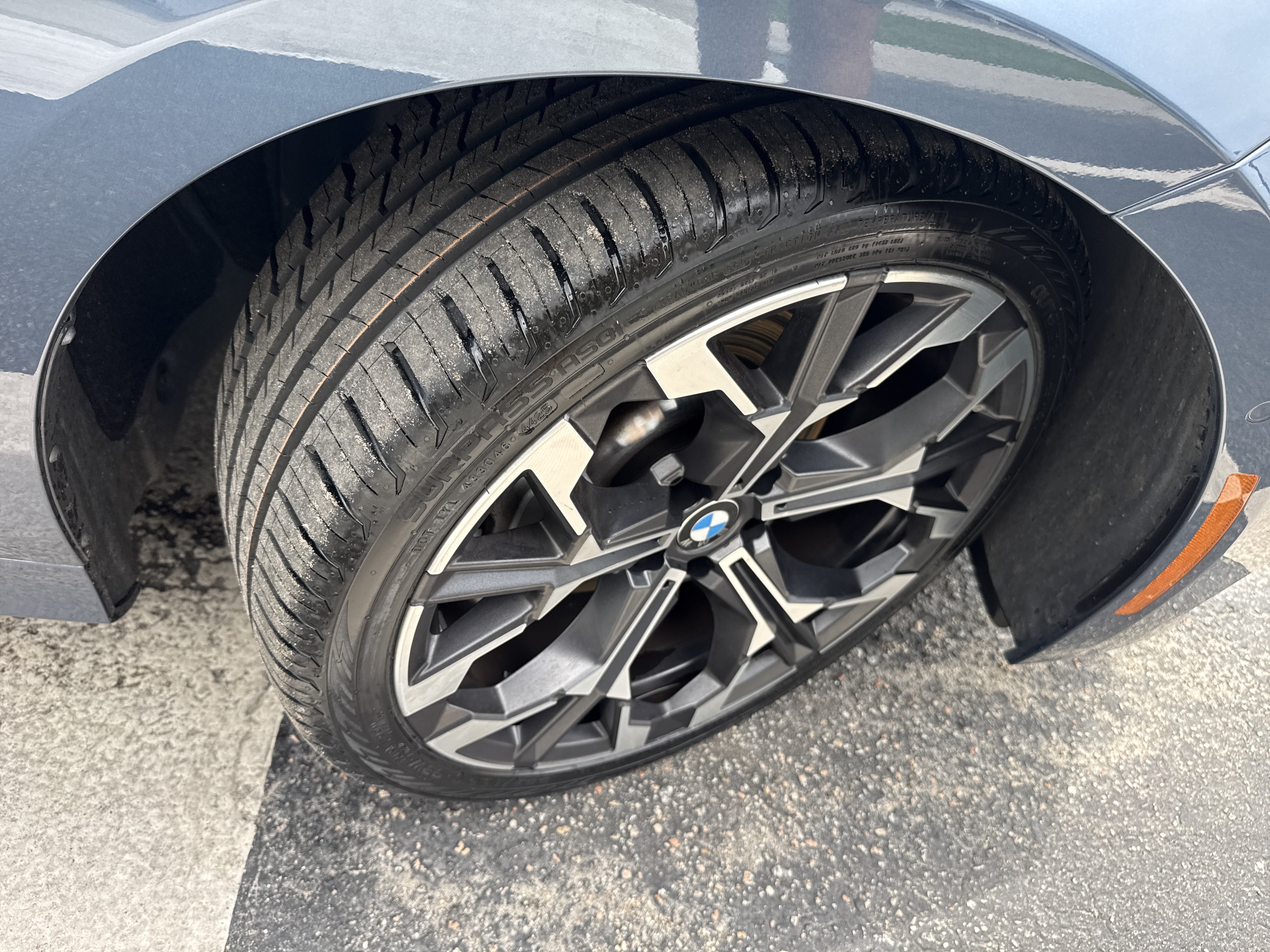 Used 2025 BMW 330i Sedan RWD image 9