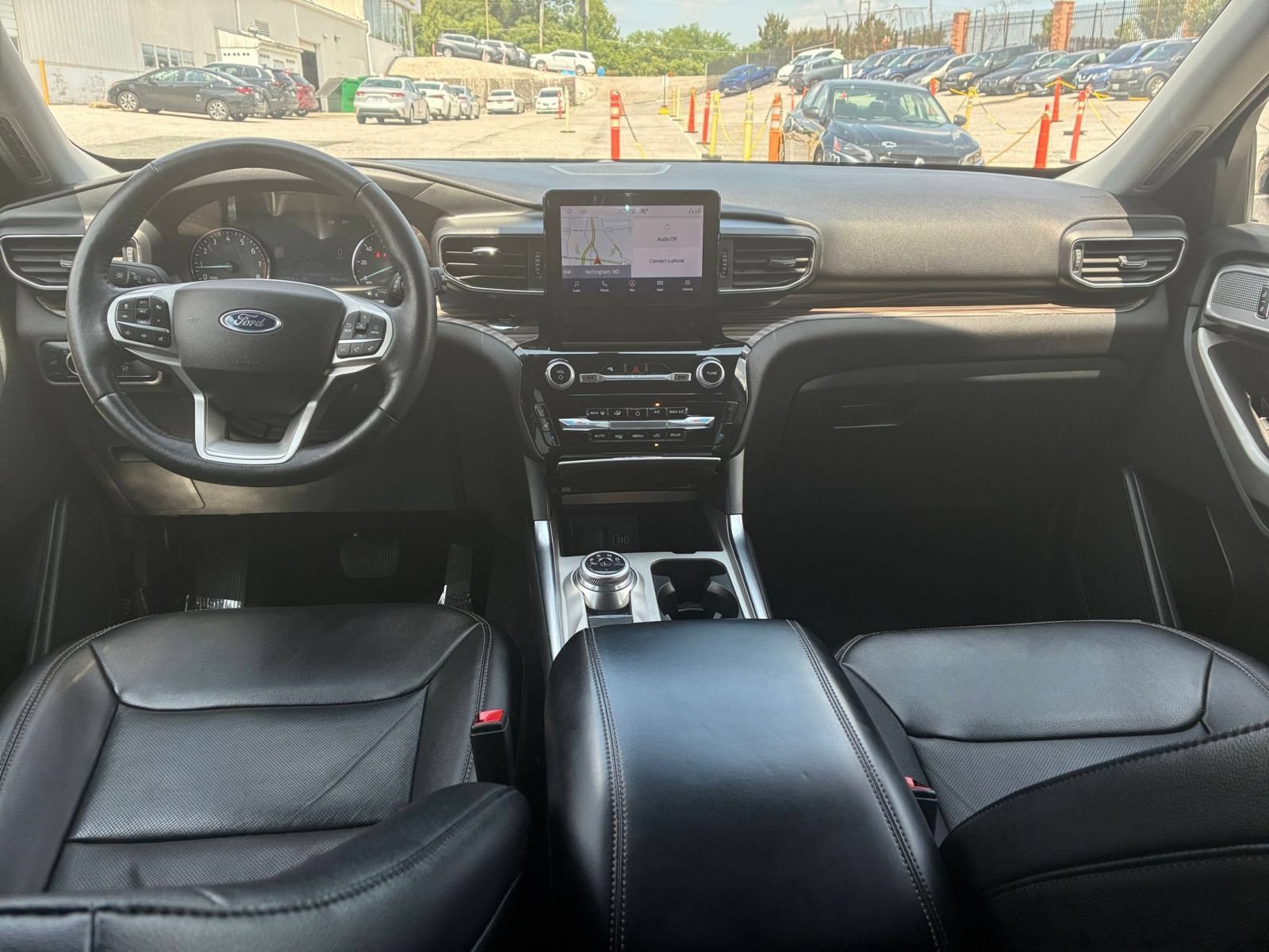 Used 2024 Ford Explorer Limited RWD image 23