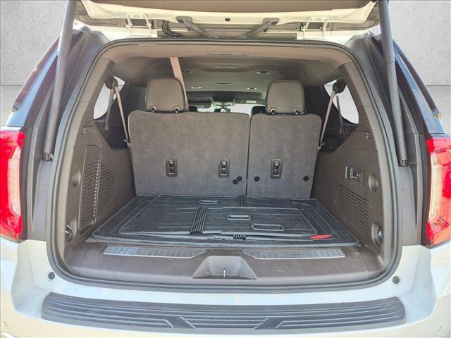 Used 2022 GMC Yukon XL Denali AWD/4WD image 7