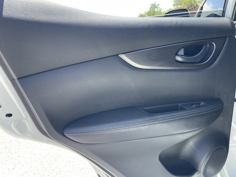 Used 2021 Nissan Rogue Sport S FWD image 23