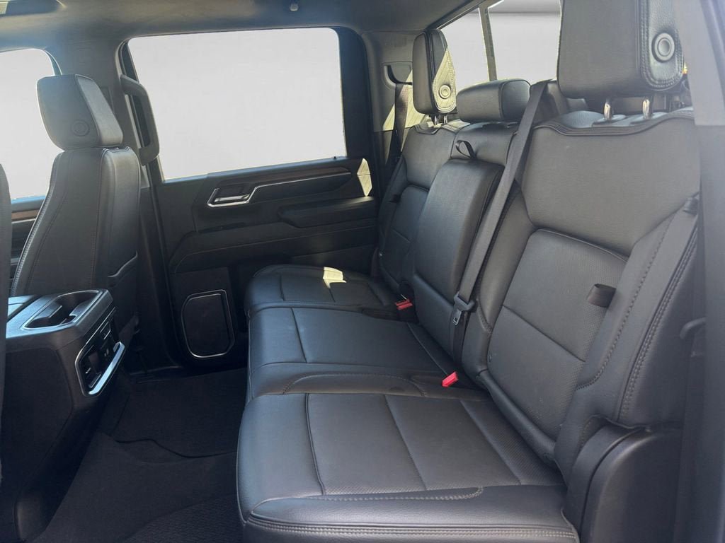 Used 2024 GMC Sierra 2500 Denali w/ Technology Package AWD/4WD image 14