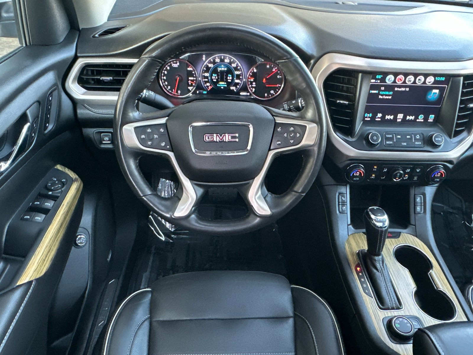 Used 2018 GMC Acadia Denali w/ LPO, Protection Package image 14