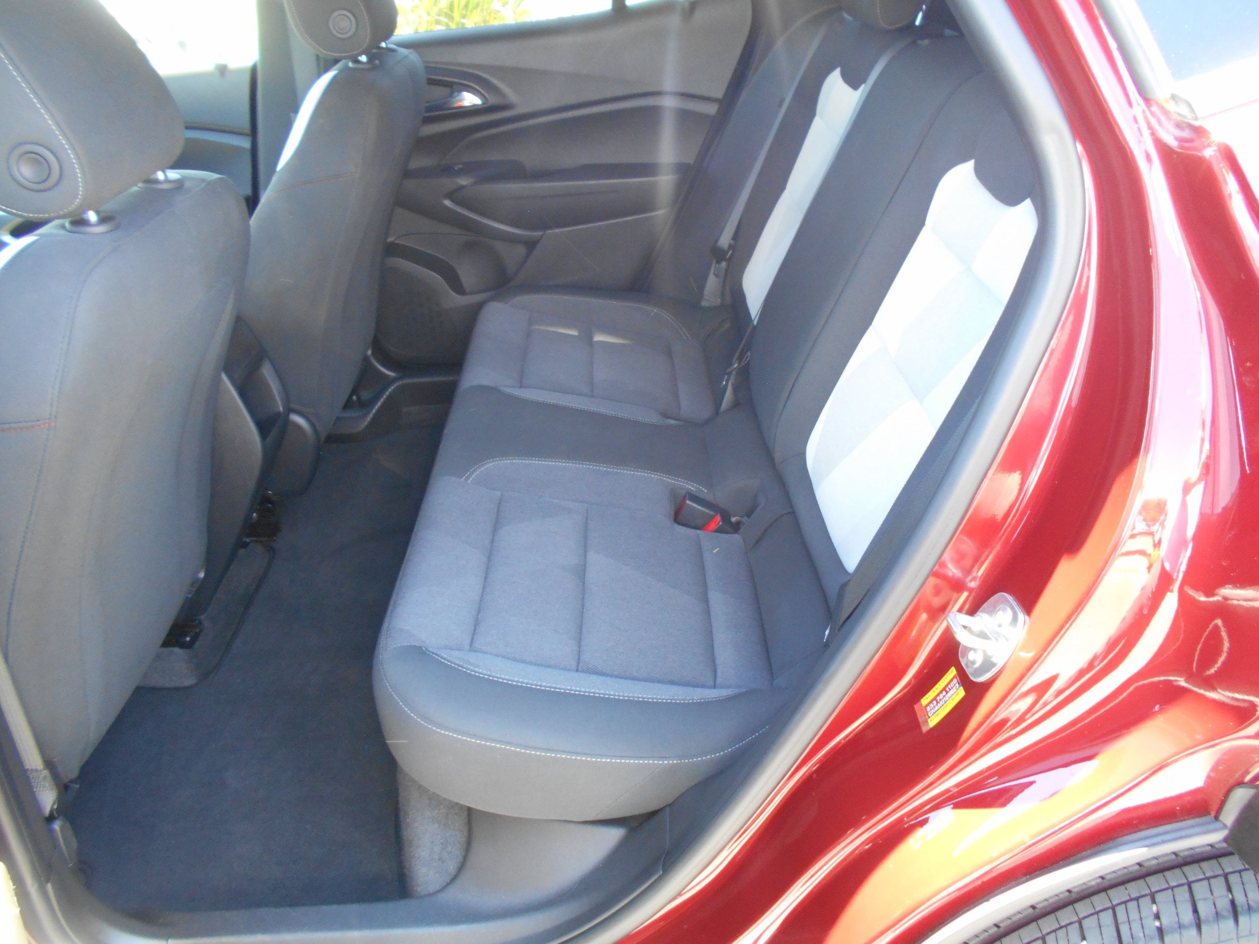 Used 2025 Chevrolet Trax RS w/ Driver Confidence Package FWD image 13