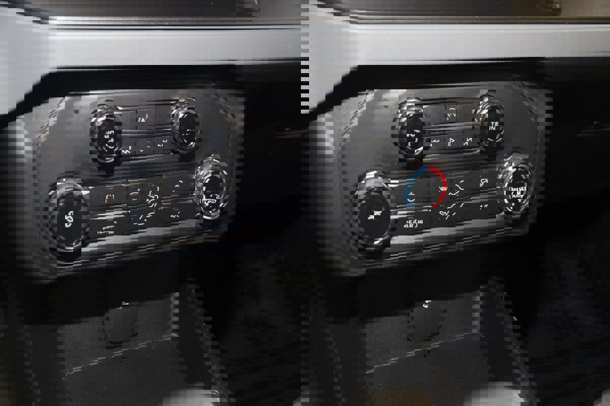 Used 2022 Ford Bronco 4-Door image 25