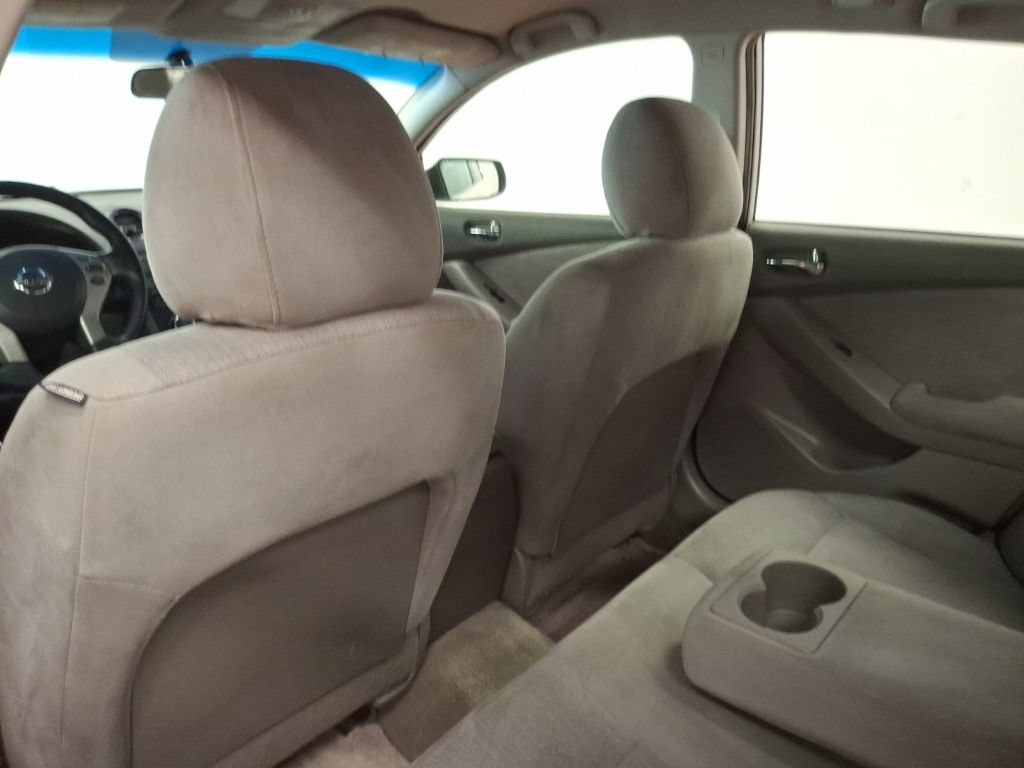 Used 2012 Nissan Altima 2.5 FWD image 14