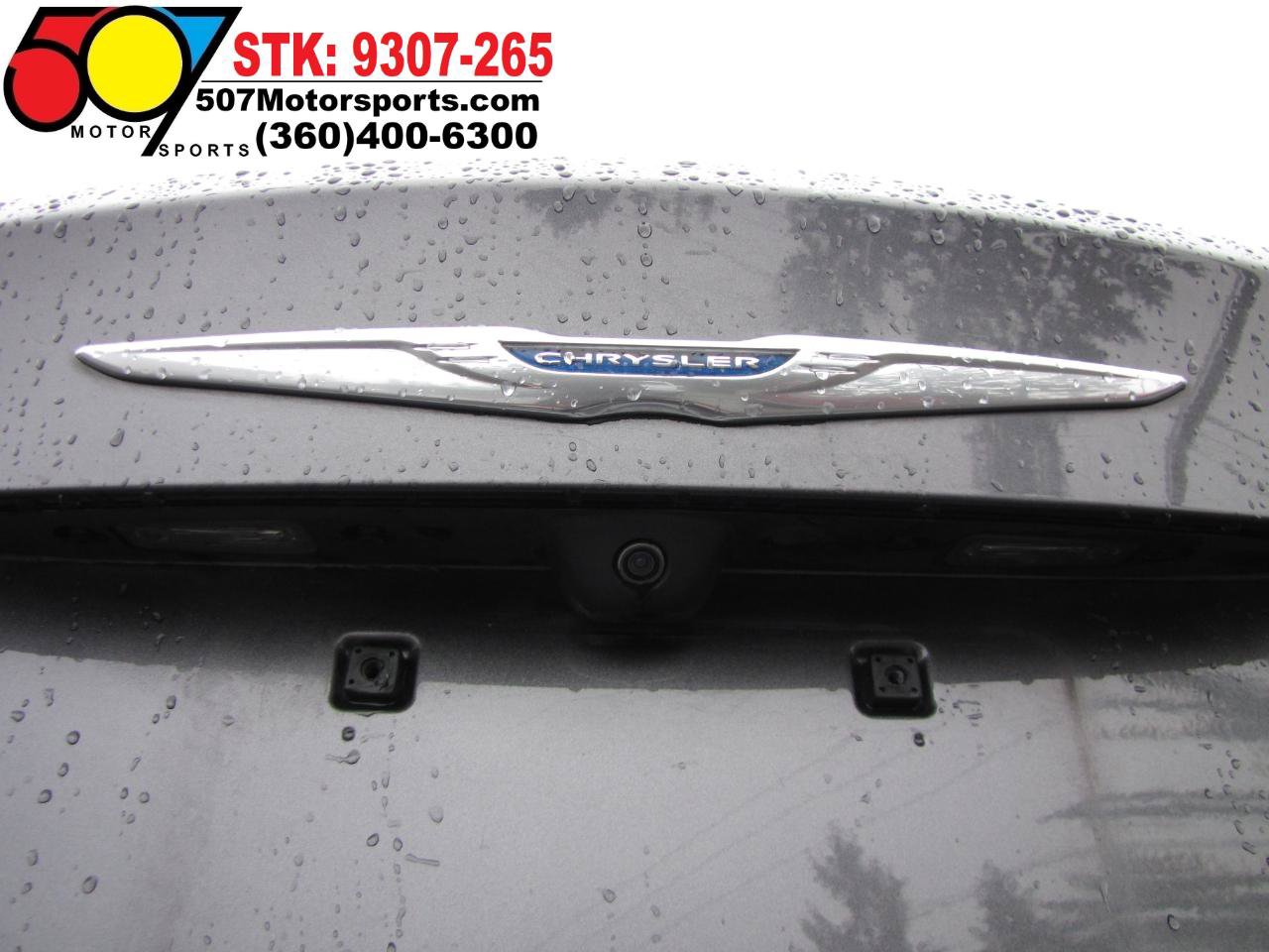 Used 2016 Chrysler 200 Limited FWD image 12
