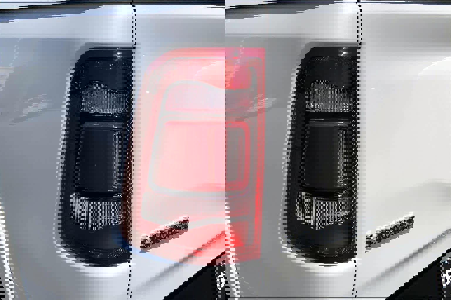 Used 2022 RAM 1500 Laramie AWD/4WD image 25