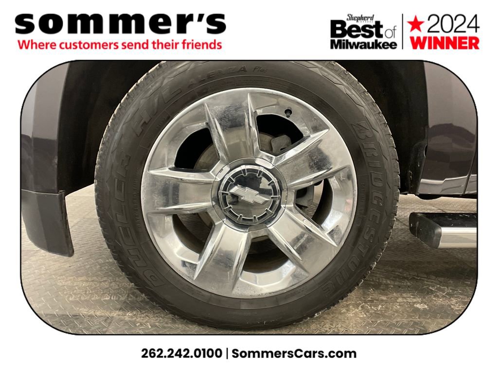 Used 2018 Chevrolet Tahoe LT w/ LT Signature Package image 23