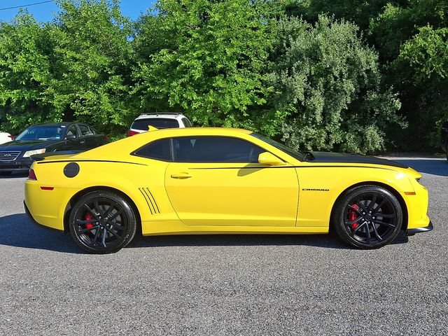 Used 2015 Chevrolet Camaro SS w/ SS Performance Package RWD image 7