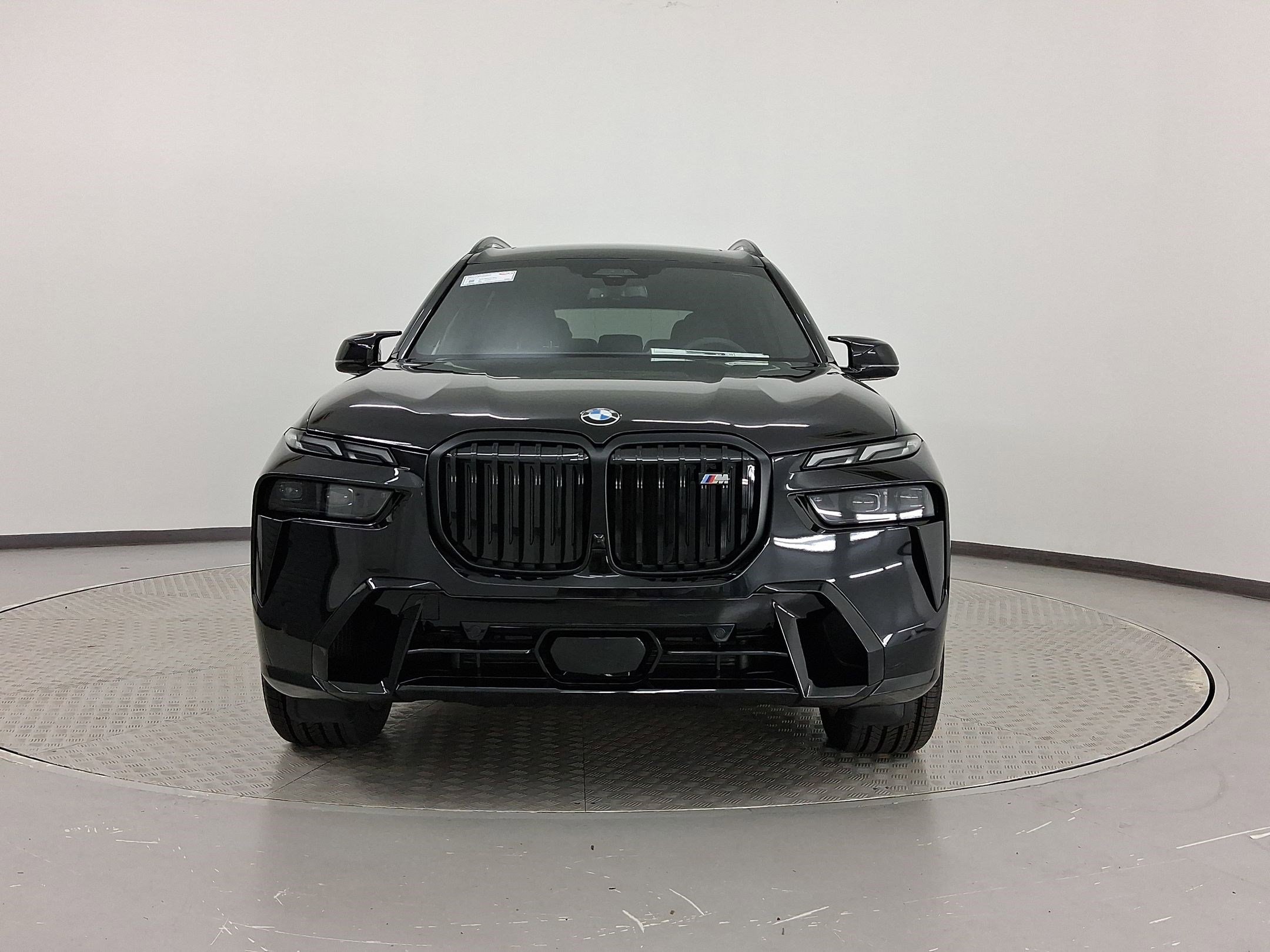 New 2026 BMW X7 M60i image 6