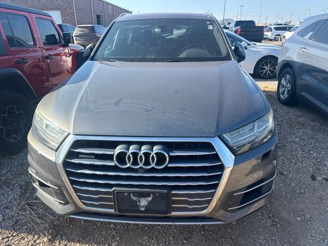Used 2017 Audi Q7 3.0T Premium Plus w/ Premium Plus Package AWD/4WD image 2