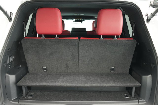 Used 2025 Lexus LX 700h F Sport image 69