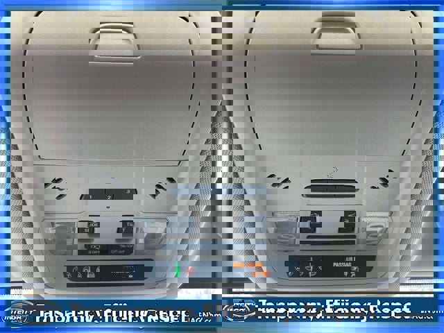 Used 2023 GMC Acadia Denali w/ Denali Technology Package AWD/4WD image 32