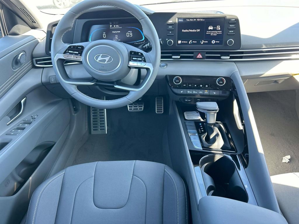 New 2026 Hyundai Elantra SEL Sport image 19