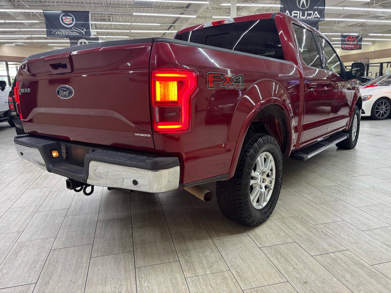 Used 2015 Ford F150 Lariat w/ Equipment Group 501A Mid AWD/4WD image 12