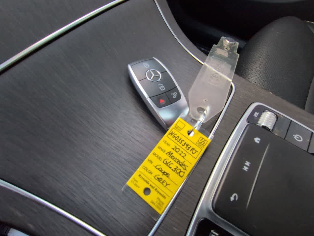Used 2022 Mercedes-Benz GLC 300 4MATIC Coupe image 34