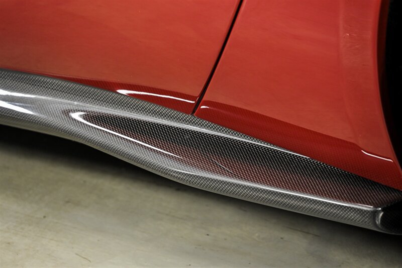 Used 2020 Ferrari 812 Superfast RWD image 11