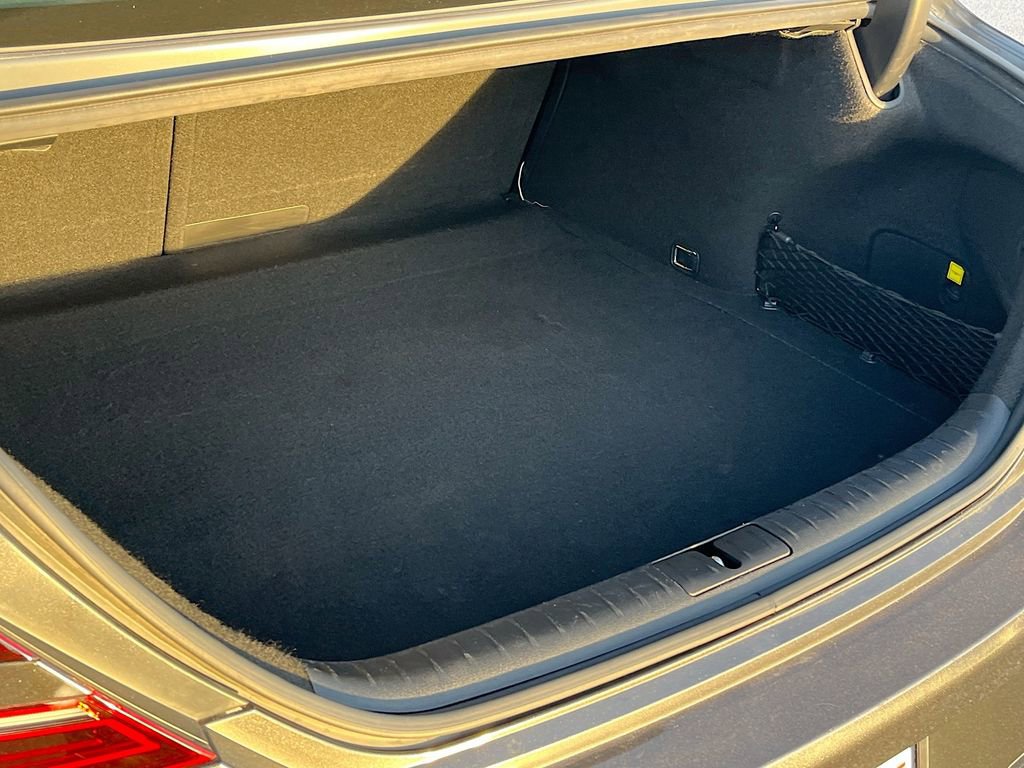 Used 2022 Genesis G70 3.3T image 27