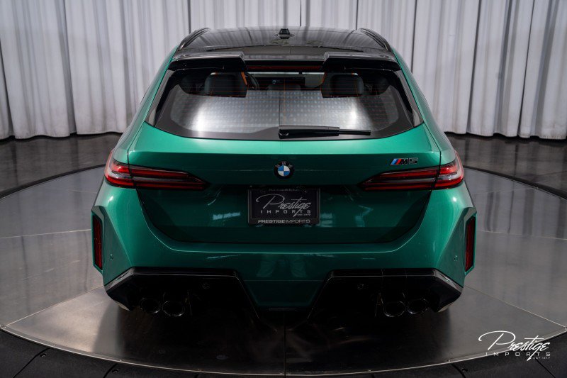 Used 2025 BMW M5 Touring w/ M Driver's Package image 17